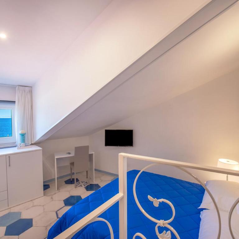 Caruso sea view - Quadruple Room with Sea View - 10