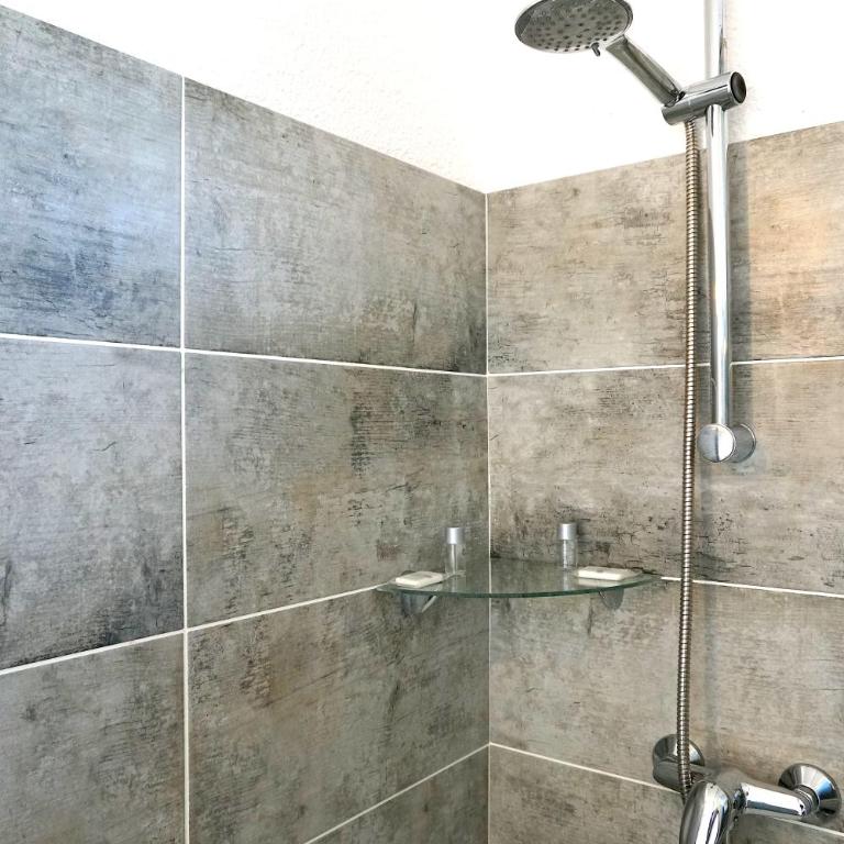 Studio terrasse Montpellier - Parking privé - Proche ligne 1 - Apartamento Estudio - 7