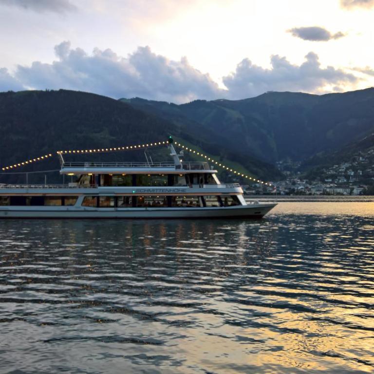 Hotel-Garni Seestrand - Doppelzimmer mit Zustellbett und Seeblick - 4