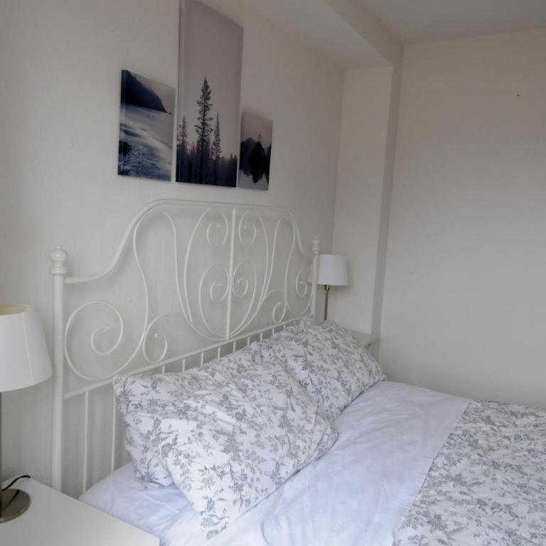 Casa San Giorgio Varenna - Camera Matrimoniale/Doppia con Letti Singoli con Bagno Privato - 6