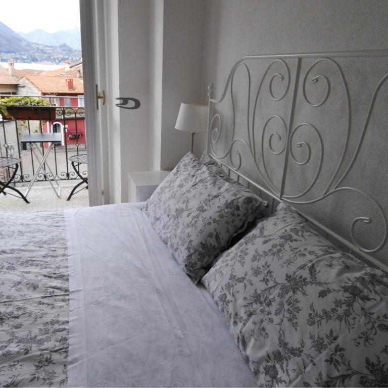 Casa San Giorgio Varenna - Camera Matrimoniale/Doppia con Letti Singoli con Bagno Privato - 8