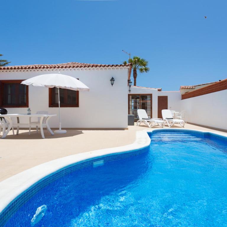CASA BRANSFORD, Excellent, Sunny House with Private Heated Pool - Villa de 2 dormitorios - 1