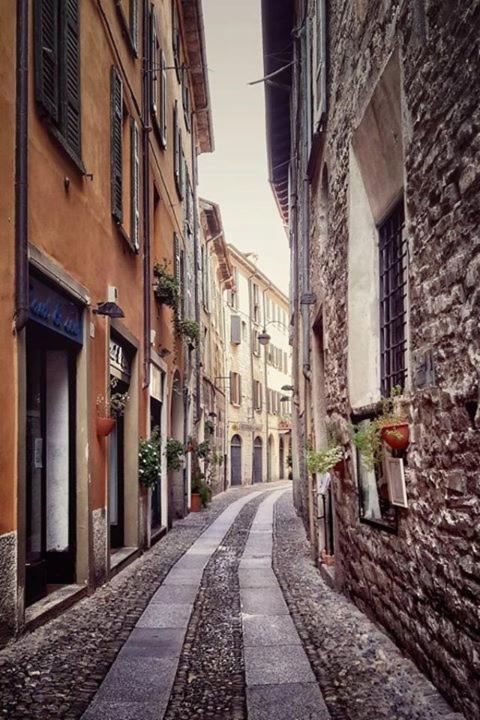 ANTICA CORTE, bilocale nel centro storico di Como - Appartamento con 1 Camera da Letto - 20