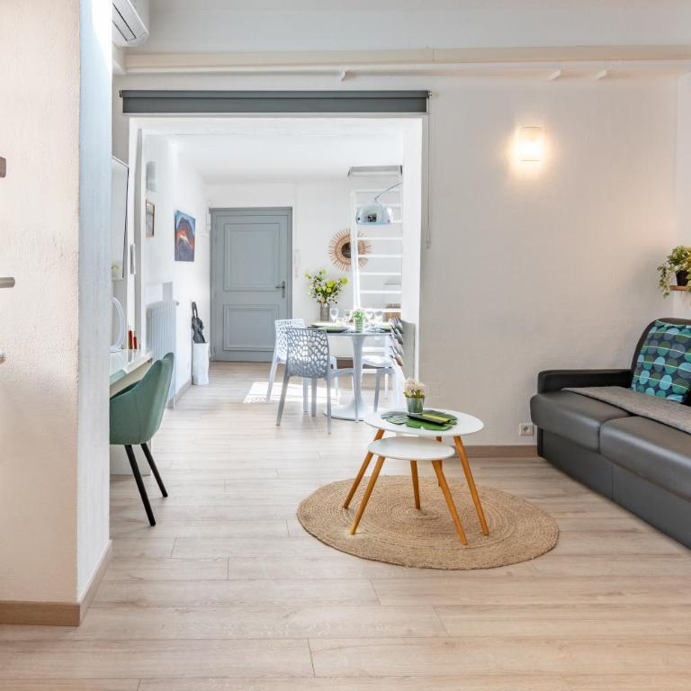 Arles Holiday - La Terrasse - Apartment mit Terrasse - 1