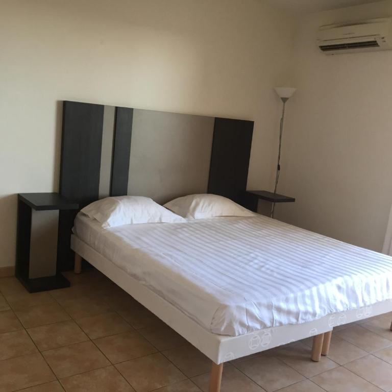 By the sea, calm studio with terrace, near Monaco - Appartement 1 Chambre - 2