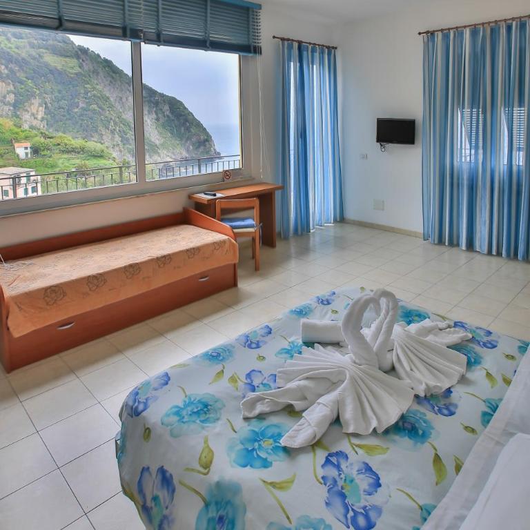La Baia di Rio - Quadruple Room with Sea View - 1