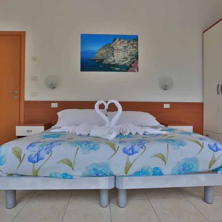La Baia di Rio - Quadruple Room with Sea View - 9