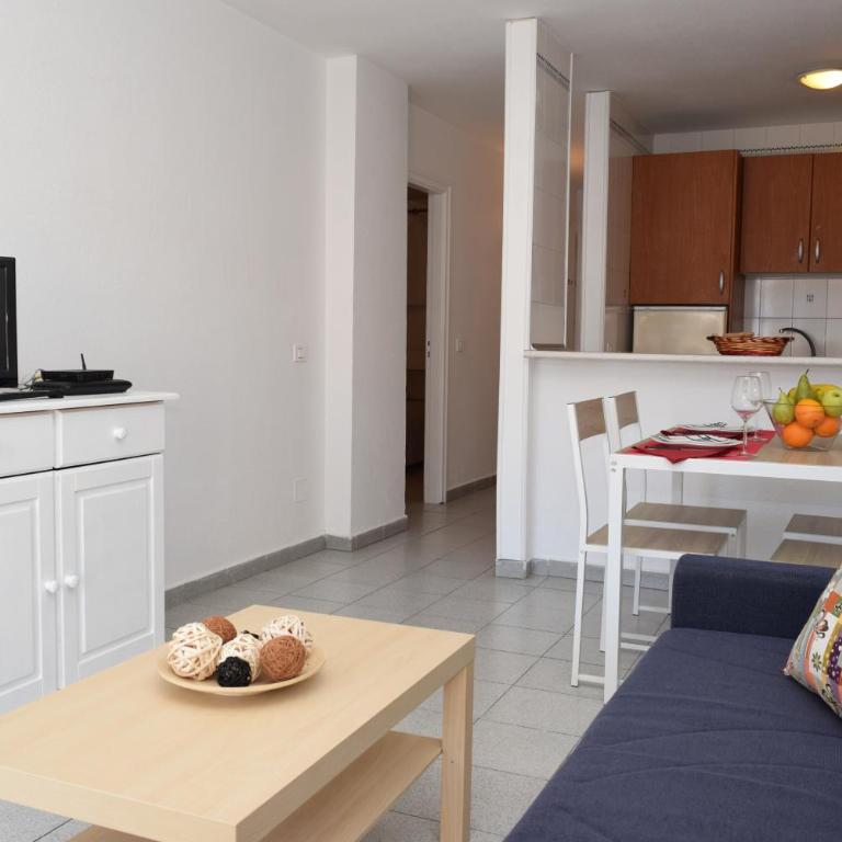 Precioso Apartamento Los Cristianos Tenerife - Apartamento de 1 dormitorio - 3