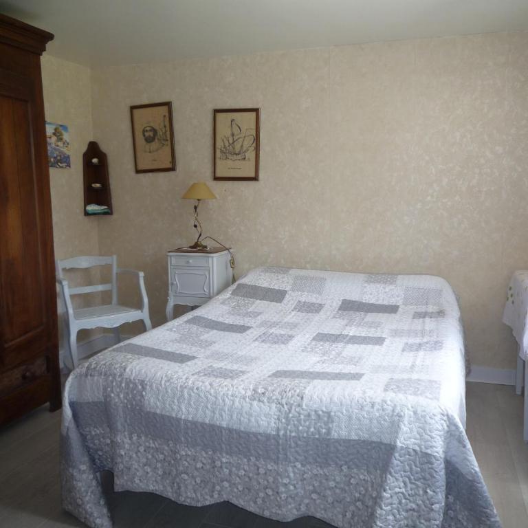 6 Rue Des Eglantines - Appartement 1 Chambre - 8