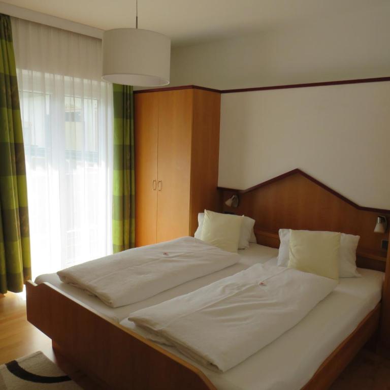 Sportpension Strobl - Apartment mit Seeblick - 5