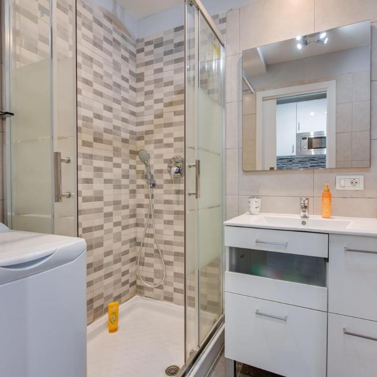 733 Wonderful Studio in LasAmericas! Wi-Fi free! - Apartamento Estudio con vistas al mar - 8