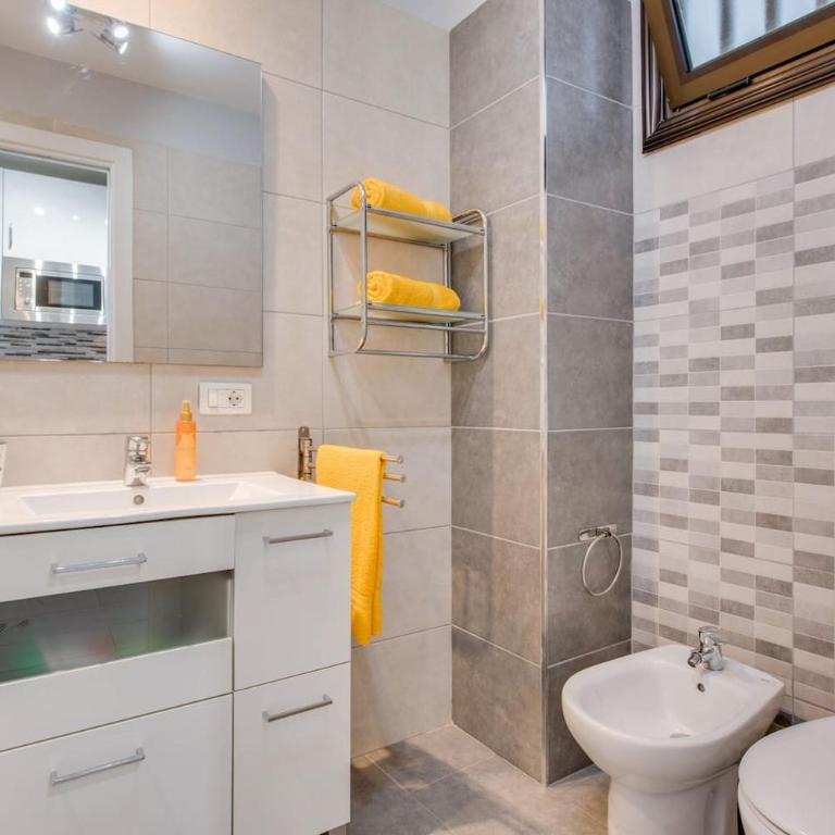 733 Wonderful Studio in LasAmericas! Wi-Fi free! - Apartamento Estudio con vistas al mar - 9