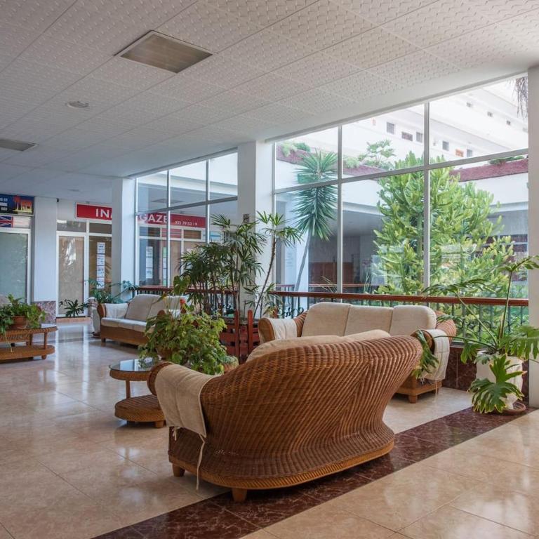 733 Wonderful Studio in LasAmericas! Wi-Fi free! - Apartamento Estudio con vistas al mar - 18