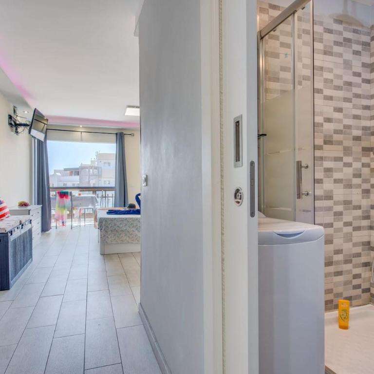 733 Wonderful Studio in LasAmericas! Wi-Fi free! - Apartamento Estudio con vistas al mar - 31