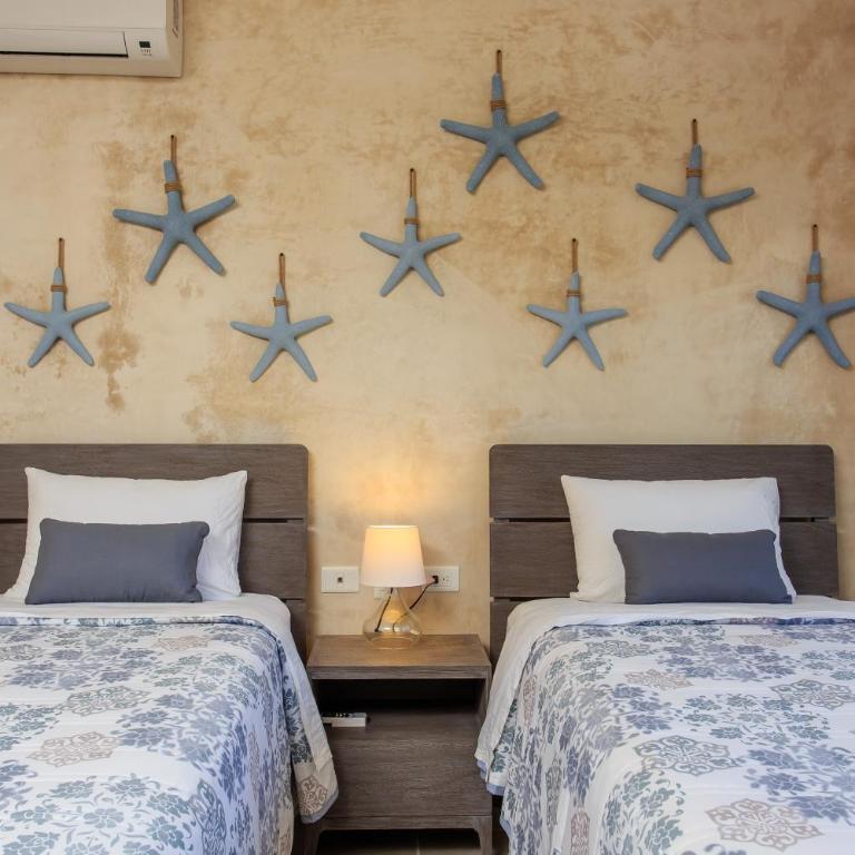 Charming Nature-Inspired Condos with Sultry Surroundings by Stella Rentals - Superior Apartment - 7