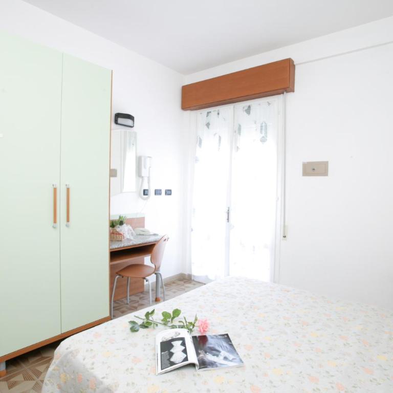 Hotel Rondinella - Camera Matrimoniale - 2