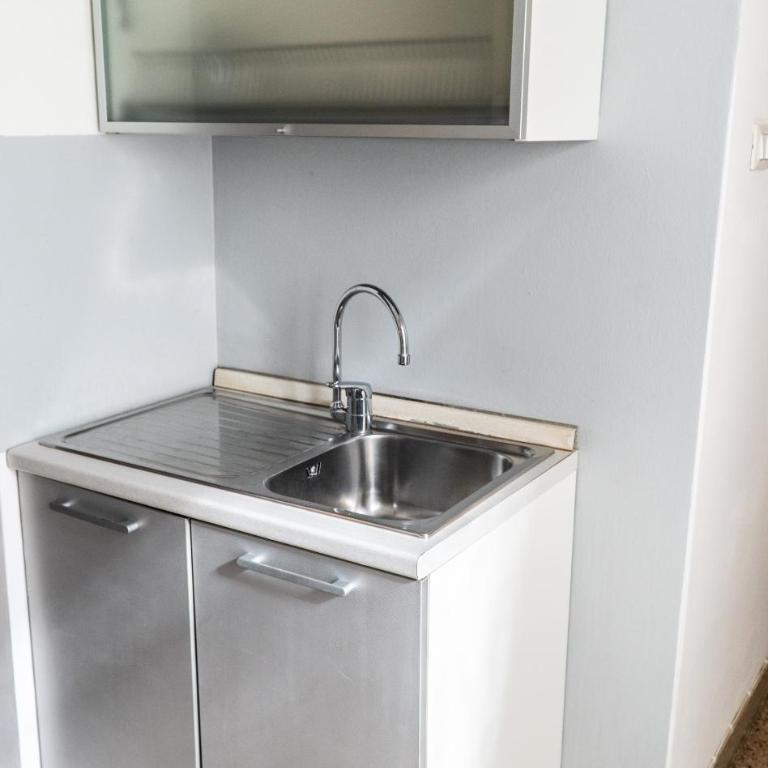 Residence Le Cure - Apartment with Shared Bathroom with Terrace - 16