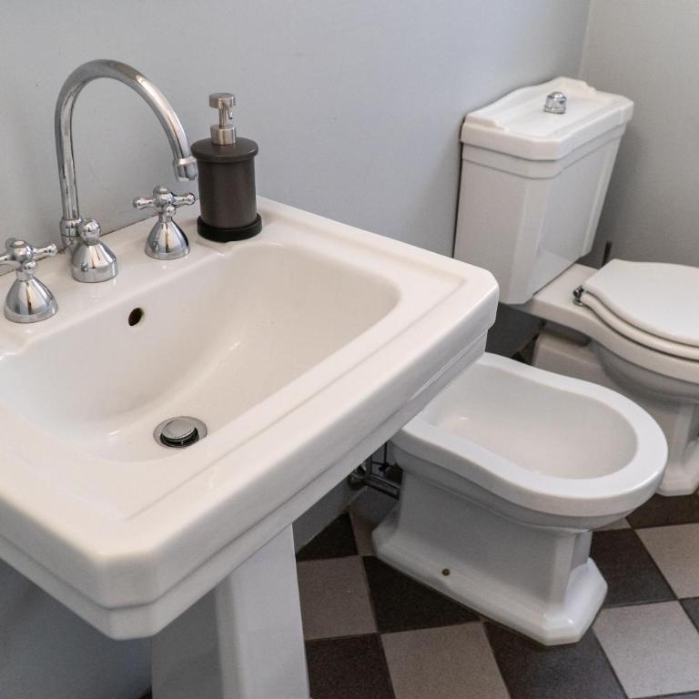 Residence Le Cure - Apartment with Shared Bathroom with Terrace - 8