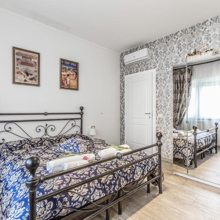 Central City Rooms - Camera Tripla con Bagno Privato Esterno - 15