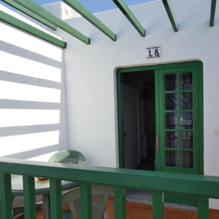 Apartamentos Tropicana - Estudio Superior - 9