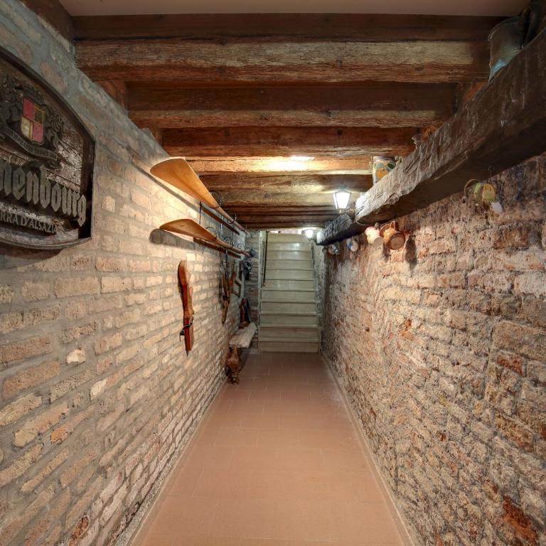 Ca Serenissima - Three-Bedroom Apartment with 3 Bathrooms - 9