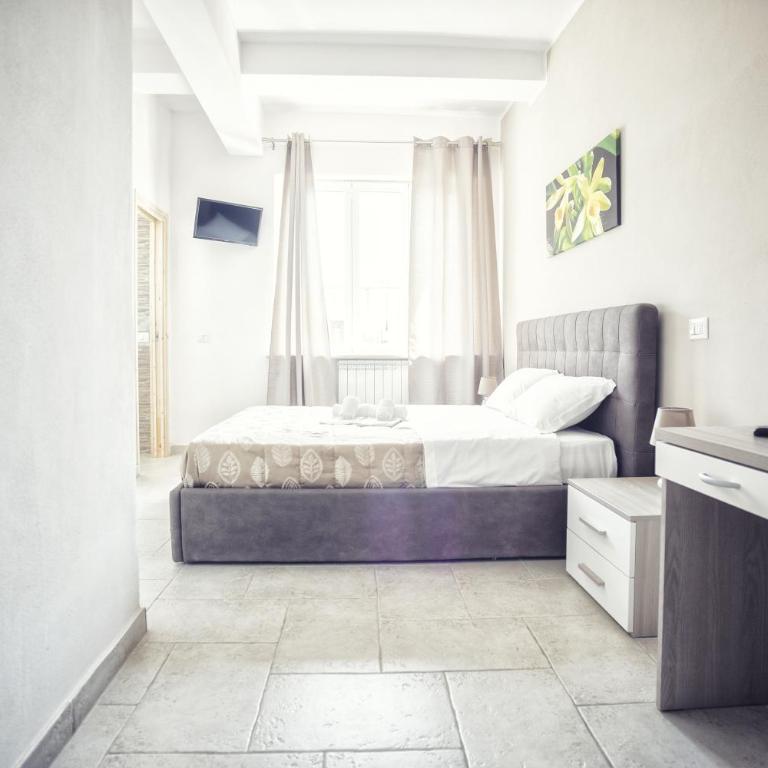 Pepe Nero Relax - Deluxe Double Room with Sea View - 10