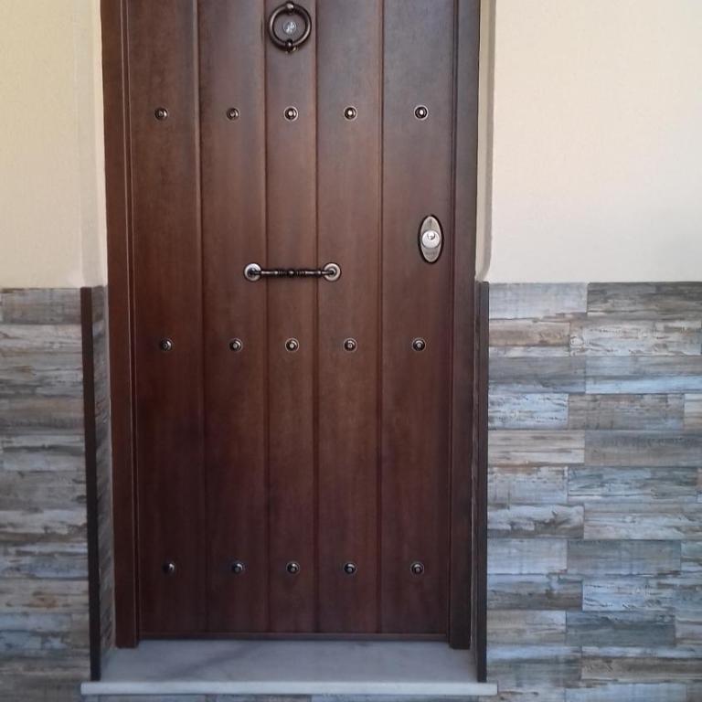 Las Mogarizas - Three-Bedroom Chalet - 11