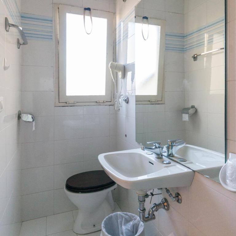 Hotel Rex - Single Room - 2