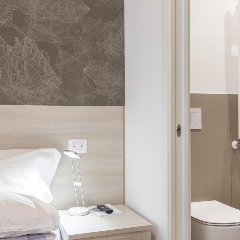 B&B Open Doors Verona - Camera Matrimoniale con Bagno Privato - 12