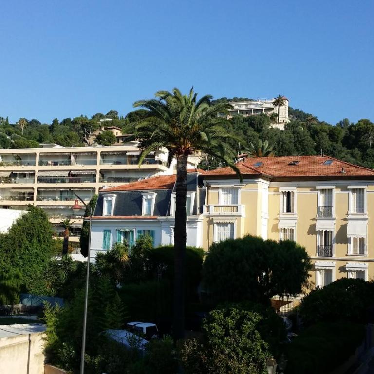 Hotel Marcellin - Chambre Triple (2 Adultes & 1 Enfant) - 10