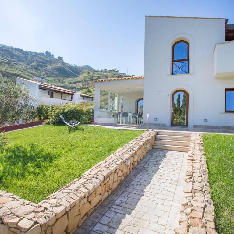 Cefalù In Casa - Villa su 2 Livelli con Vista Giardino - 1