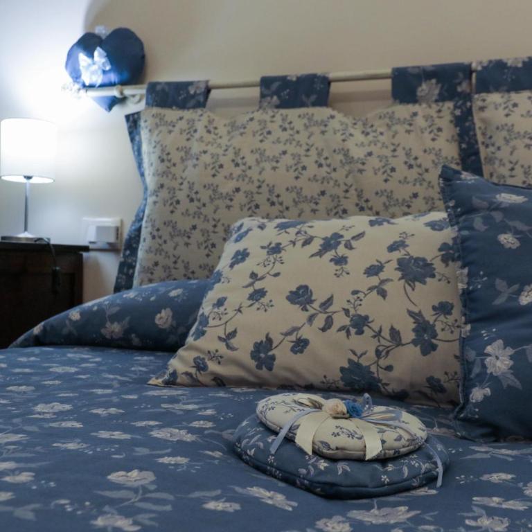 Le Finestre sul Borgo Rooms - Camera Matrimoniale con Balcone - 6