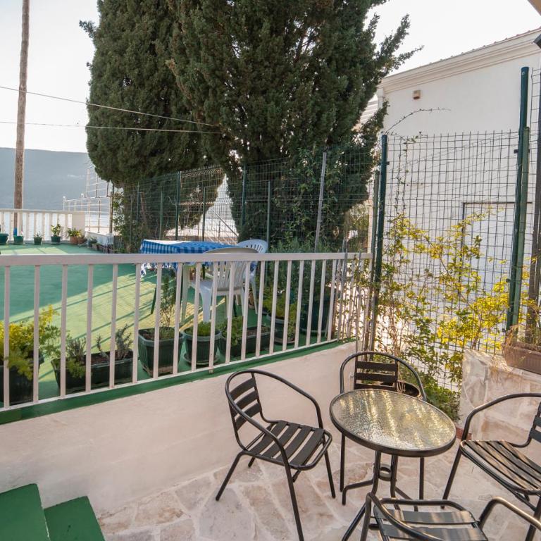 Dunja Boka Bay - Apartment with Terrace - 8