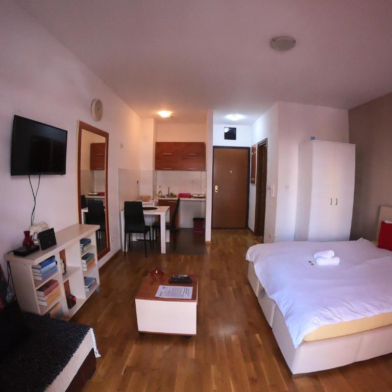 Apartment Bono 1 City Kvart - One-Bedroom Apartment - 2