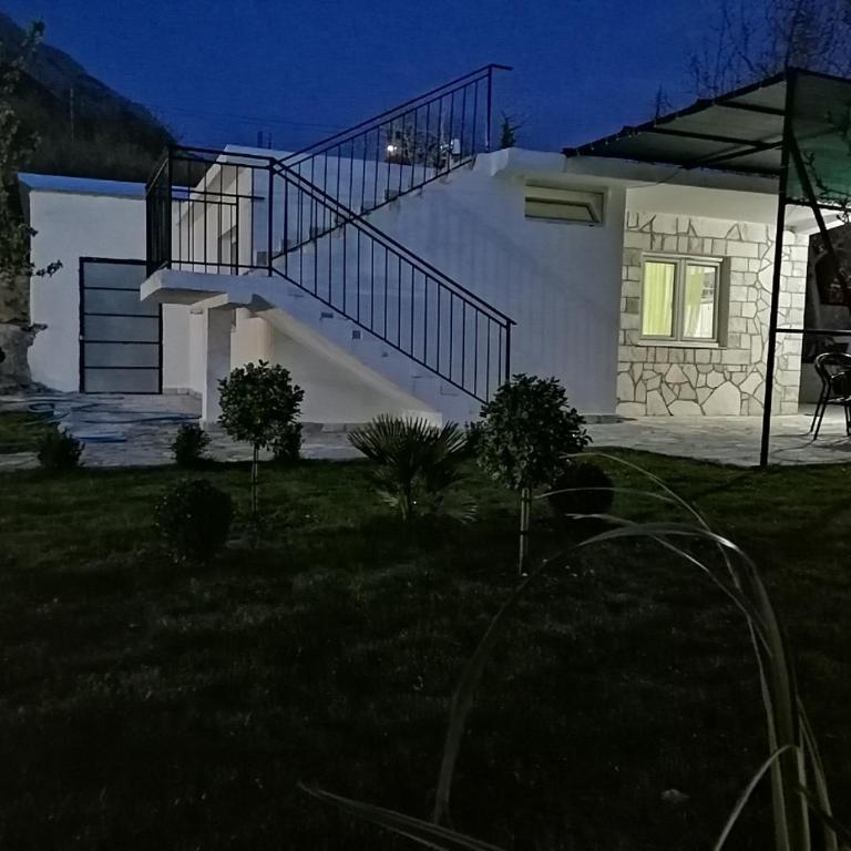 Apartman Nikocevic - Kuća sa 1 Spavaćom Sobom - 5