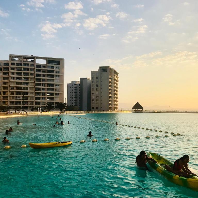 Ensueños en Laguna Del Mar - Apartamento de 3 dormitorios - 2