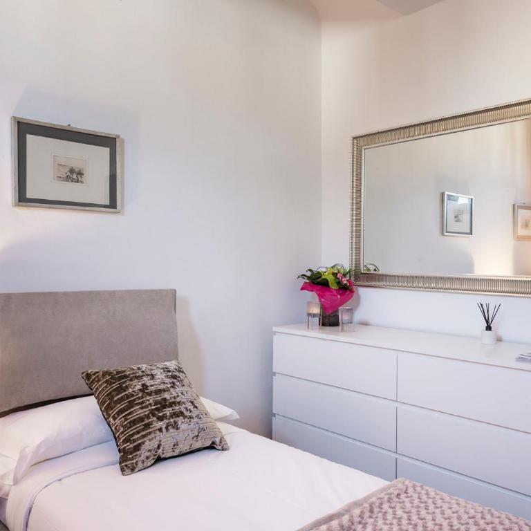 Apartments Florence San Niccolò View - Appartamento con 3 Camere da Letto - 25