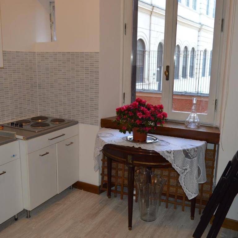 Balcony Colosseum View - Appartamento con 2 Camere da Letto - 29