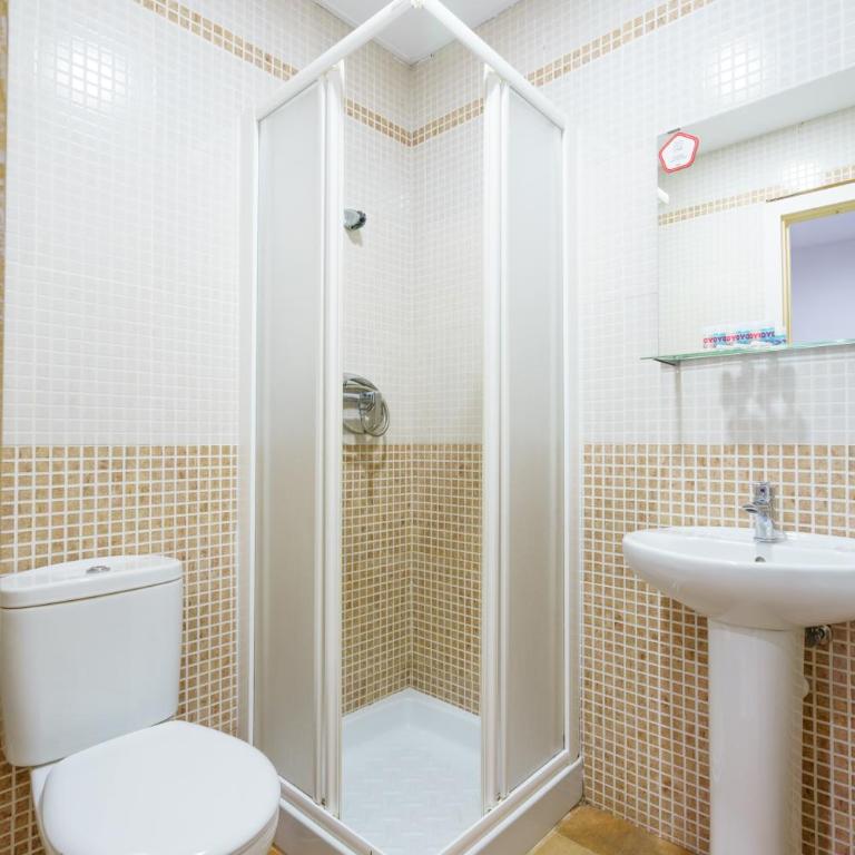 Pensión Riad Mediterraneo - Habitación Triple - 1