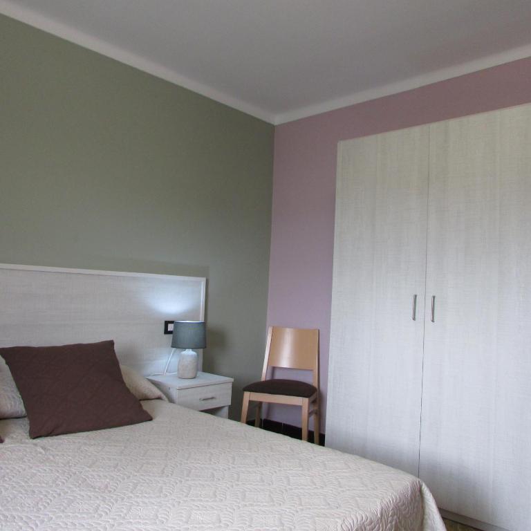 Hostal Can Bassalis - Habitación Doble - 1 o 2 camas - 6