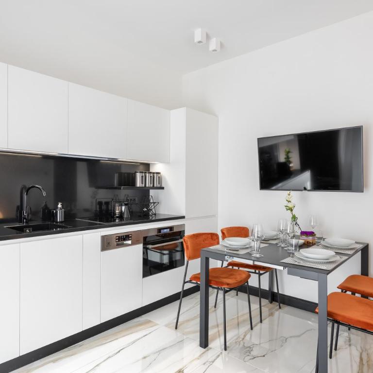 A World Aparts - 12 Viviani - One-Bedroom Apartment - 12