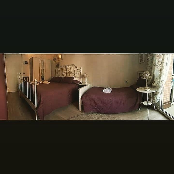B&B San Vitale - Camera Matrimoniale Deluxe con Bagno Privato - 10
