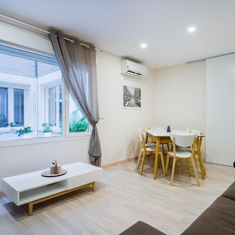 Exclusive quietness in the heart of Madrid with Public Parking, Breakfast, 2 bathrooms - Apartamento de 2 dormitorios - 16