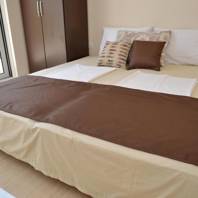 Apartments Mianiko - Studio with Patio - 2