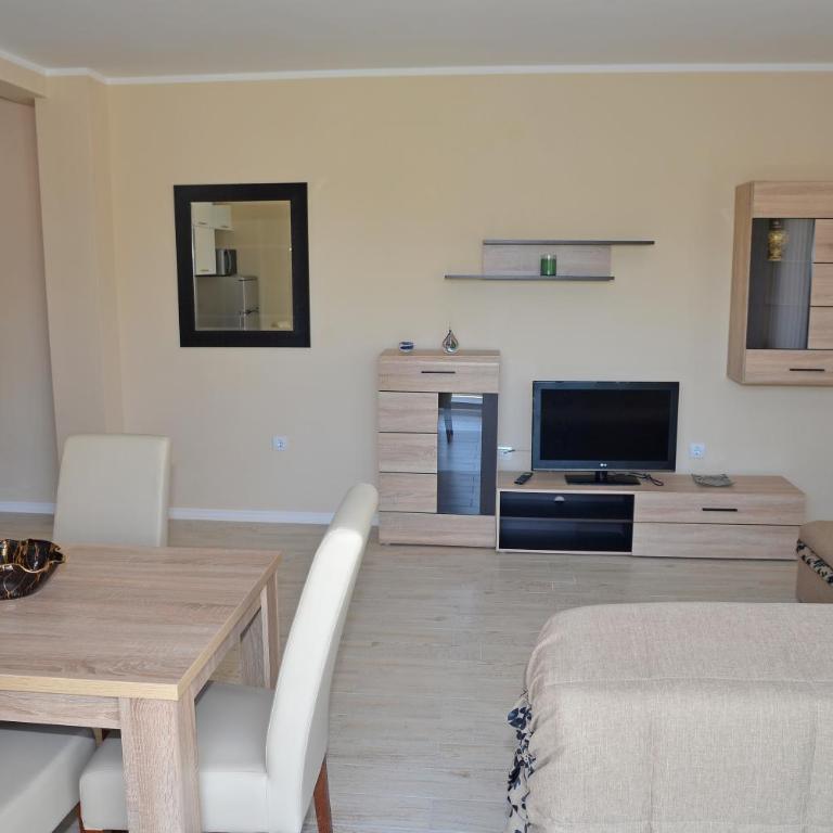 Apartments Mianiko - One-Bedroom Apartment with Balcony (6 Adults) - 4
