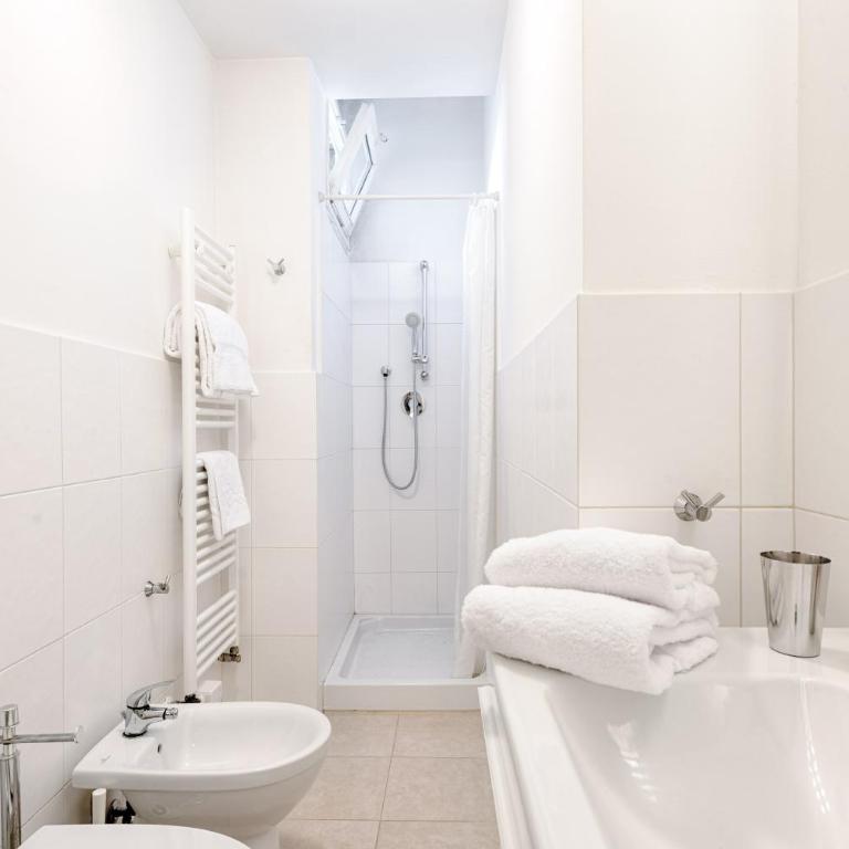 Polo Universitario apartment by Mmega - One-Bedroom Apartment - 19
