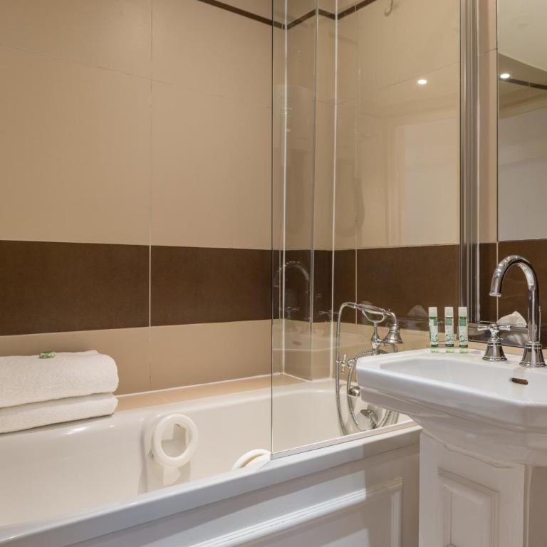 Crystal Hotel - Chambre Lits Jumeaux Standard - 2