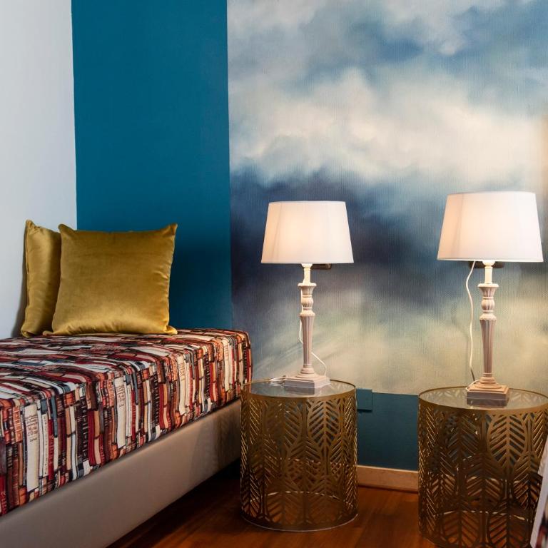 Bibliò Rooms Guesthouse - Camera Tripla Comfort con Doccia - 4