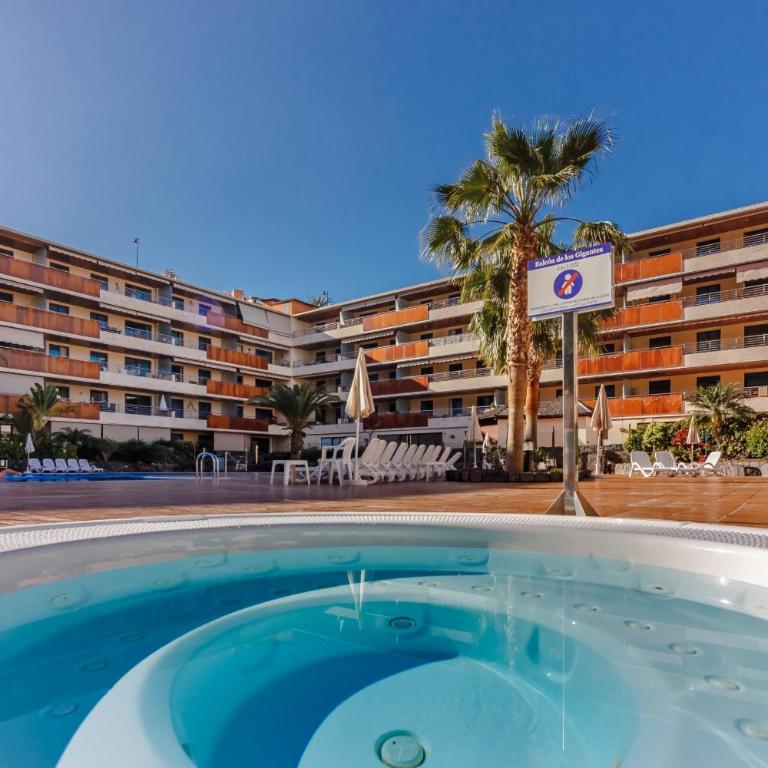 Balcon de Los Gigantes 2A037 - Apartamento de 2 dormitorios - 42