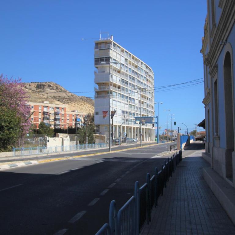 City Sea Views II Alicante - Two-Bedroom Apartment - 32